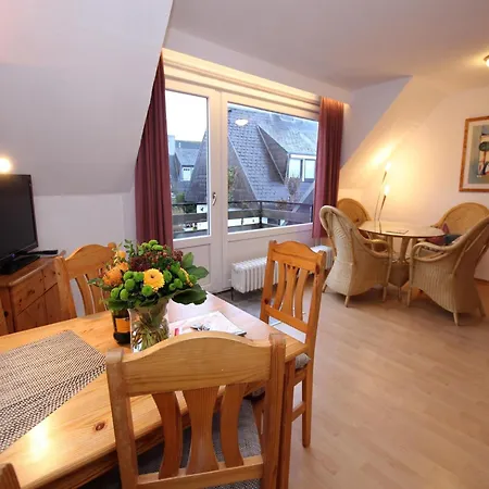 In Auf Sylt, Cleaning Included