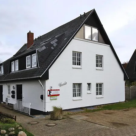In Auf Sylt, Cleaning Included